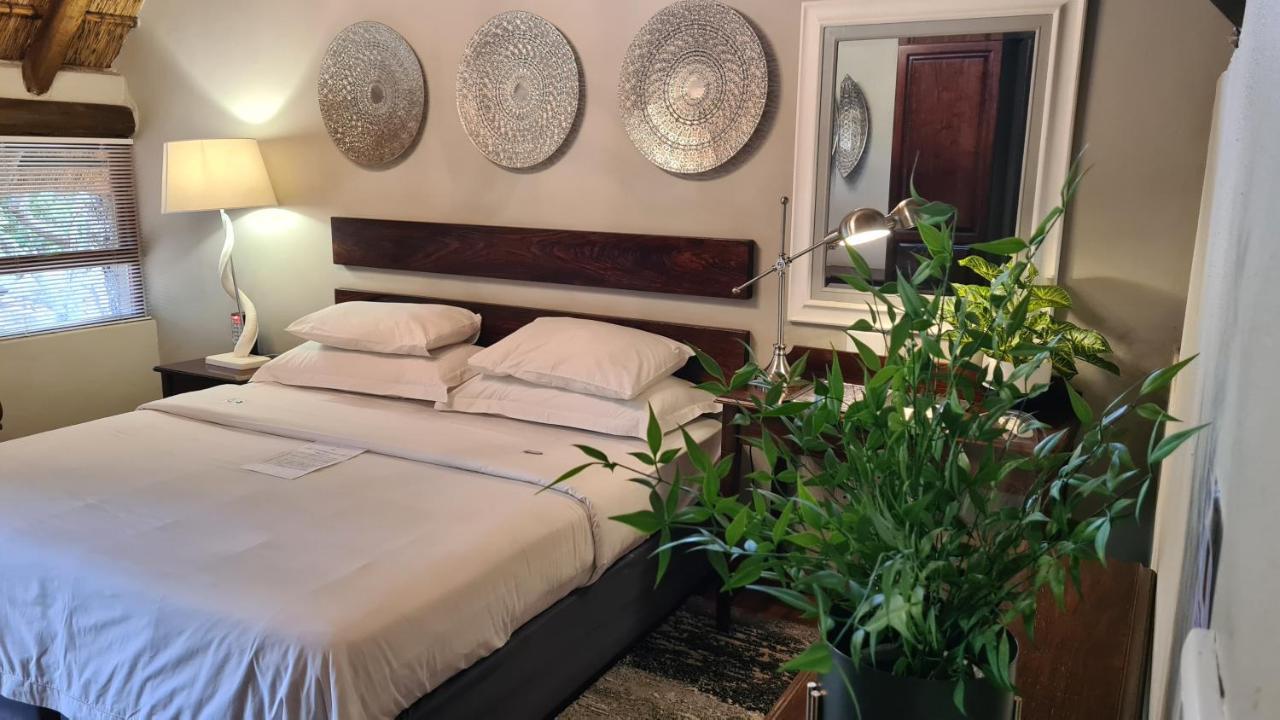 Itaga Luxury Private Game Lodge Бела Бела Екстериор снимка