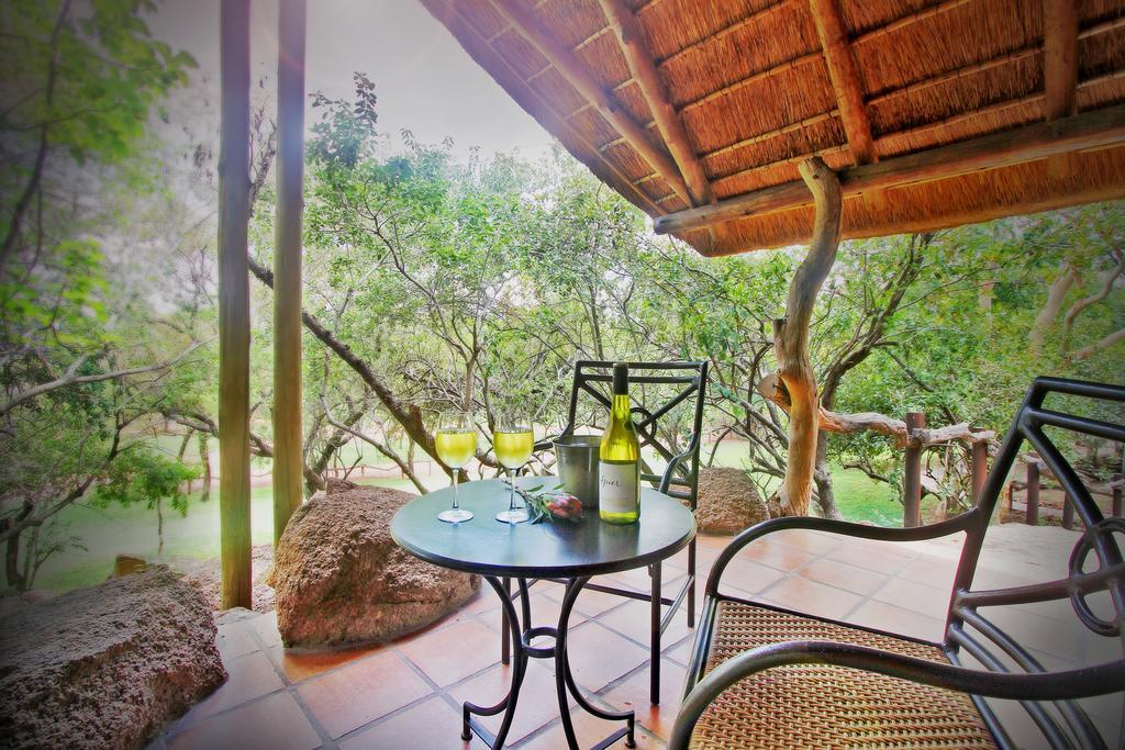 Itaga Luxury Private Game Lodge Бела Бела Екстериор снимка